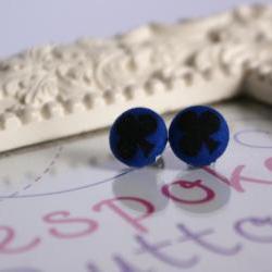 Club suit fabric covered button earring 
